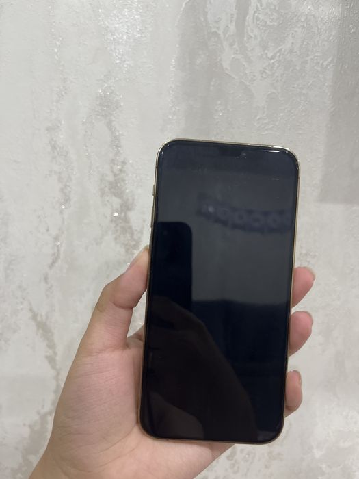 Продам Iphone 12 pro