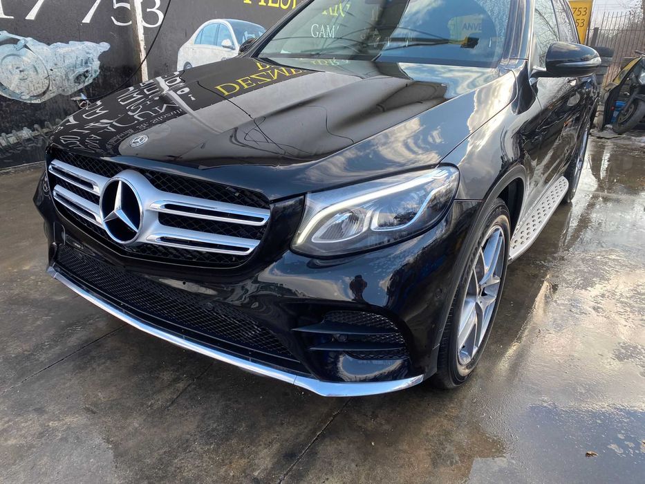 Dezmembrez mercedes glc 250d AMG/praguri glc/bara amg/haion glc/volan/