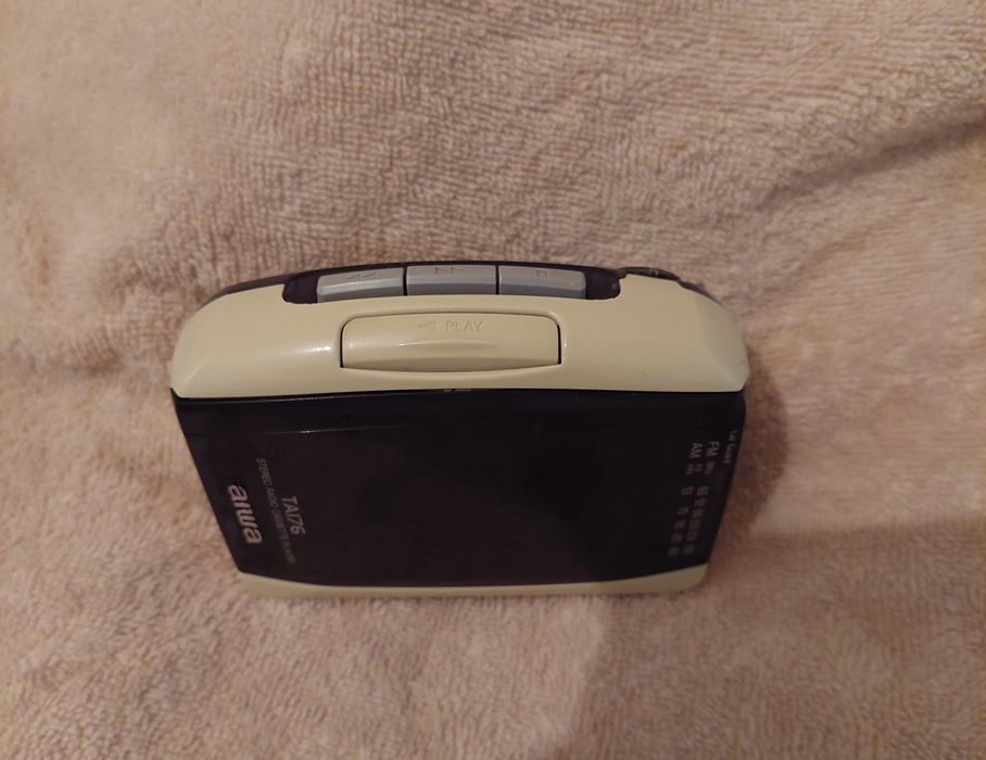 Уокмен AIWA с радио