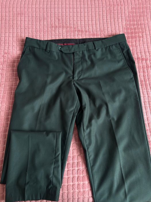 Костюм тройка.