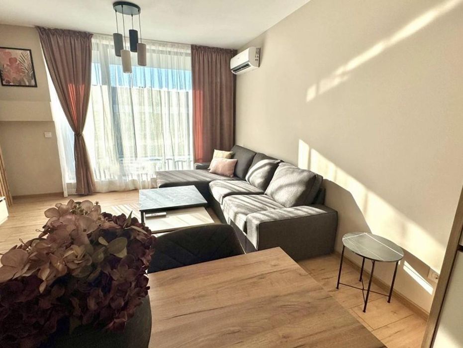 Дава се под наем Двустаен апартамент в София, Малинова долина - 65 кв.м за 749 € - Снимка #1