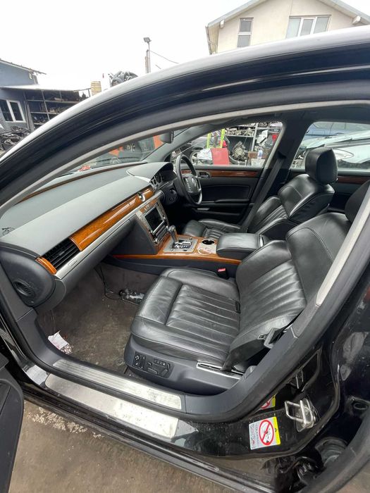 Dezmembrez VW PHAETON 2012