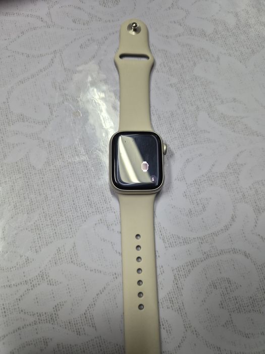Apple Watch 8 белый цвет