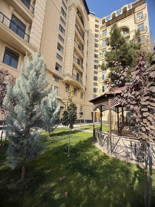 юнусабад по супер цене коробка с кадастром студия 2х ком Бадамзар 42м;