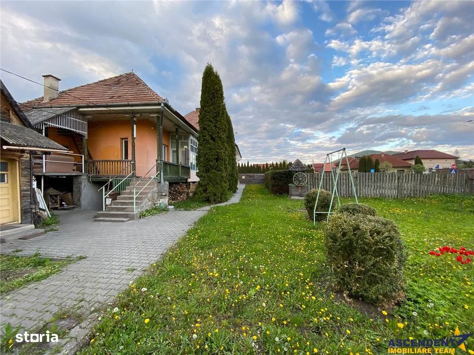 TUR 3D!In areal apreciabil,particulara casa cu 680 mp teren,Miercurea