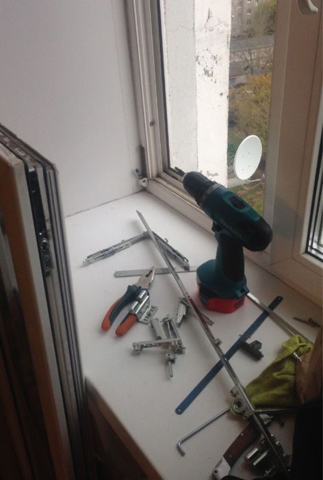 Ремонт окон. Регулировка.  Маскитный сетка