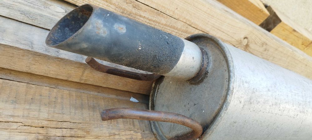 Задно гърне GM Опел омега 2000