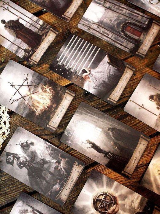 Карты МАК Таро Небо и Земля (Heaven & Earth Tarot) в железной коробке.