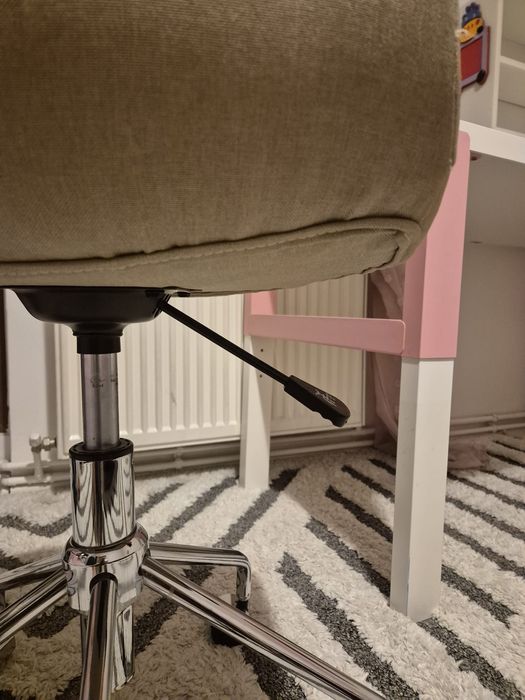 Birou copii Ikea + scaun