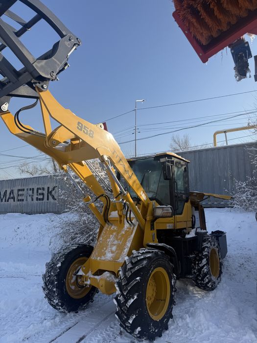 Погрузчики 105 л с