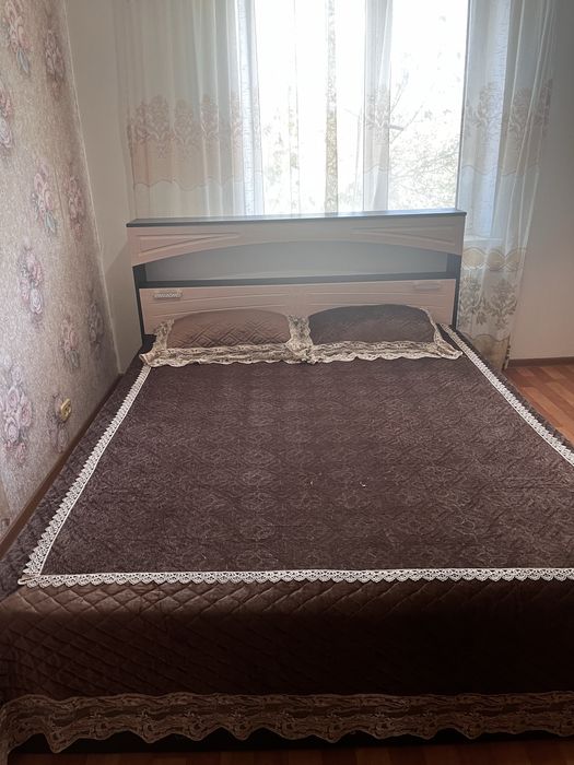 Кровать с отропедическим матрасом