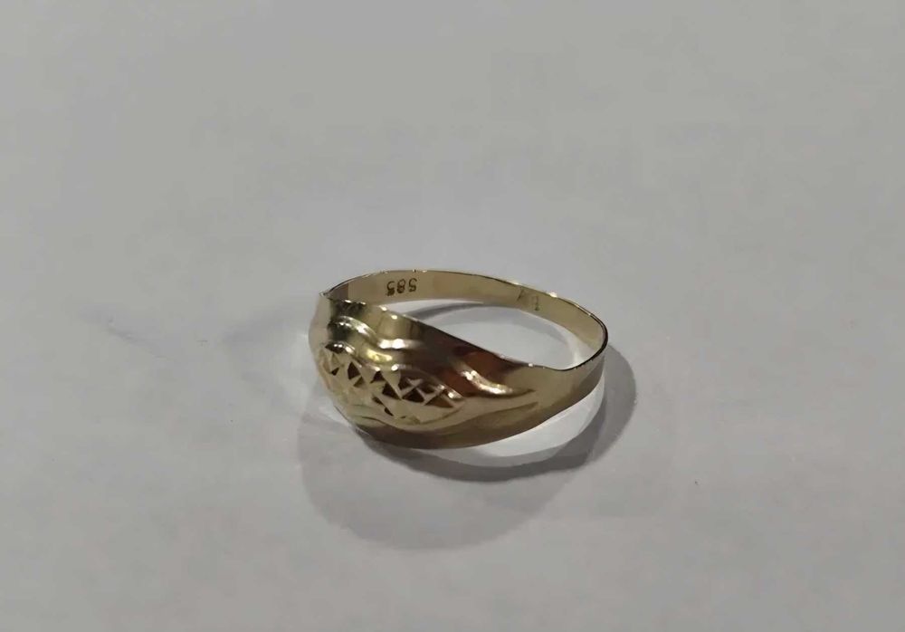 Златен пръстен 14к