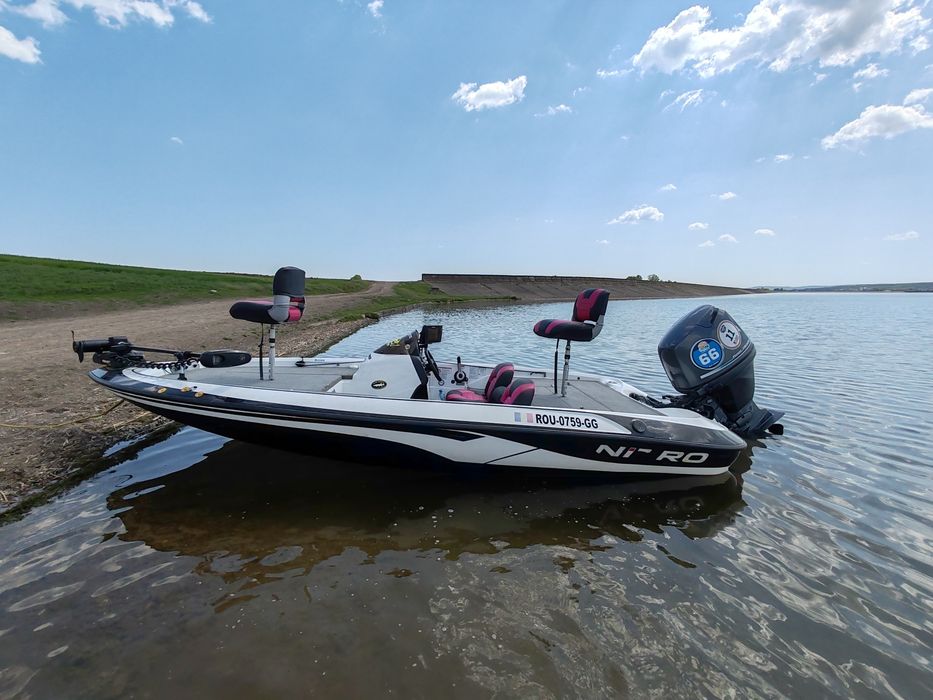 Barca Nitro 640 cu motor Yamaha 80CP