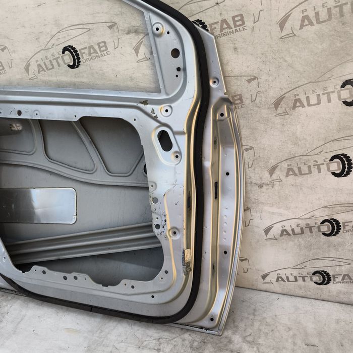 Usa stanga fata Mercedes B-Class W247 an 2018-2019-2020-2021-2022-2023