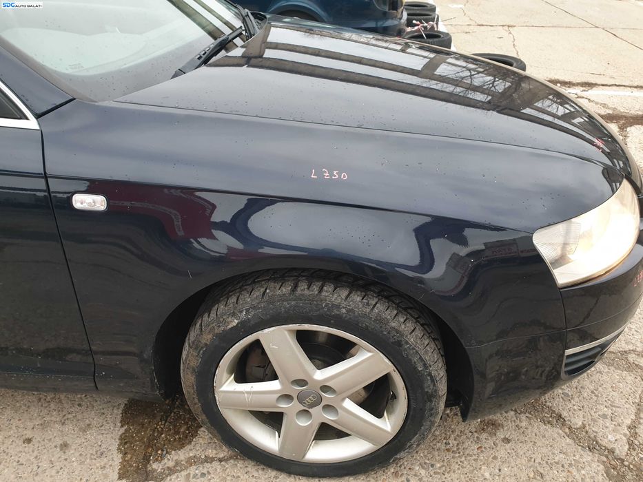 Aripa Dreapta Fata cu Imperfectiuni Audi A6 C6 NFL Non Facelift 2004 - 2008 Culoare LZ5D [K0750]