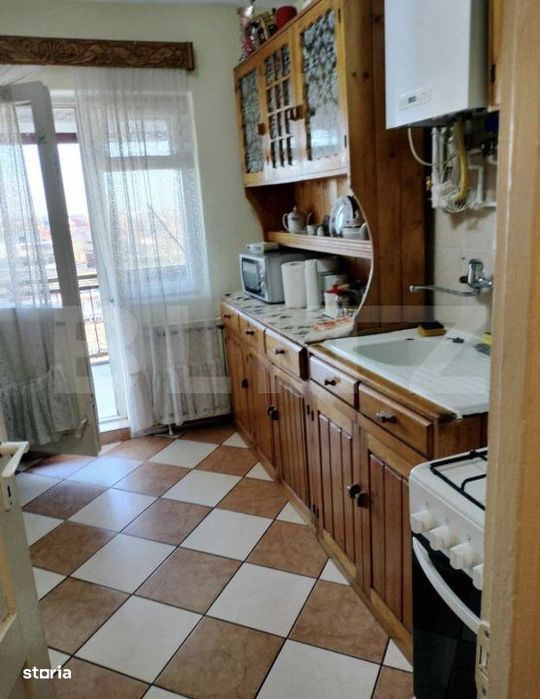 Apartament 3 camere, 93 mp, zona Semicentrala