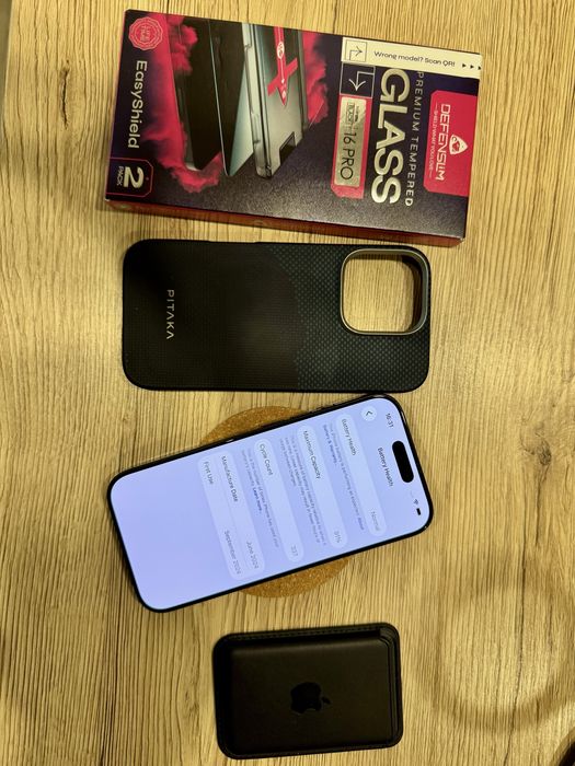 iPhone 16 Pro Black Titanium 512 Gb Impecabil + accesorii