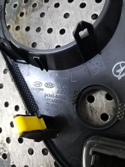 Rama ornament panou clima ac hyundai i10 ba ia 84740-b4000