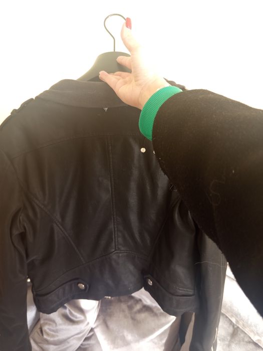 Guess оригинално кожено яке