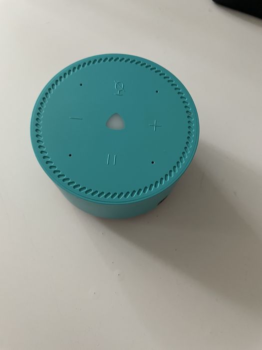 Алиса Лайт умная колонка