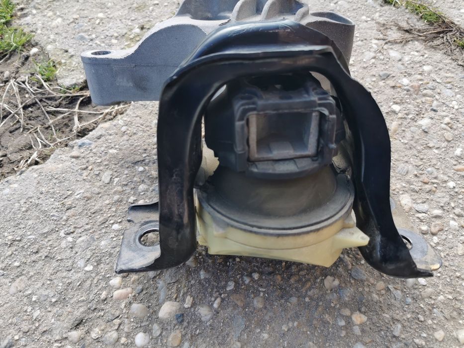 Suport motor și suport antibalans Logan 2, sandero 1,5 dci eur