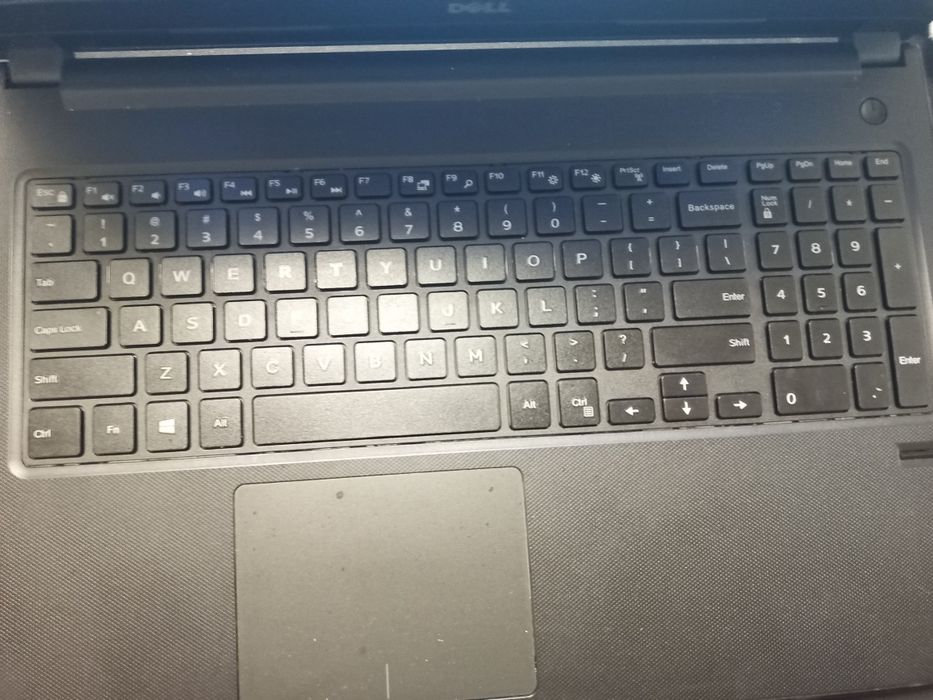 Dell Vostro i7-7500U, 16GB RAM Dual Channel GPU dedicat 2 gb