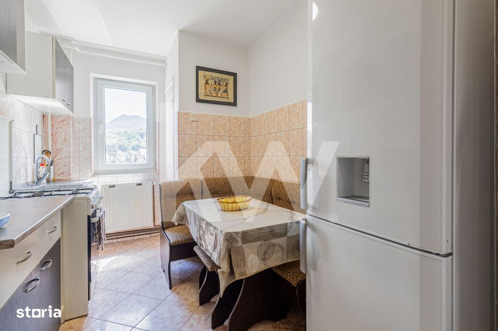 Apartament cu doua camere mobilat-utilat, cu priveliste catre munte — fotografia 3