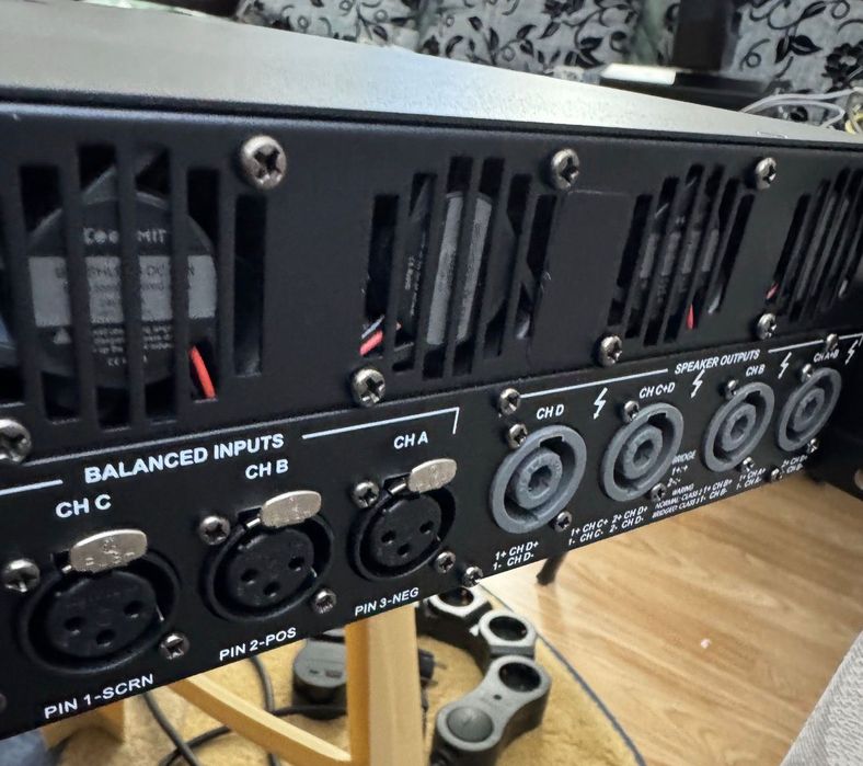 Labgruppen fp20.000q (Sinbosen) amplificator 4x4000w, peste Dyn