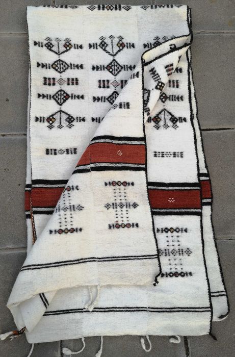 Тъкана  завивка 100% вълна