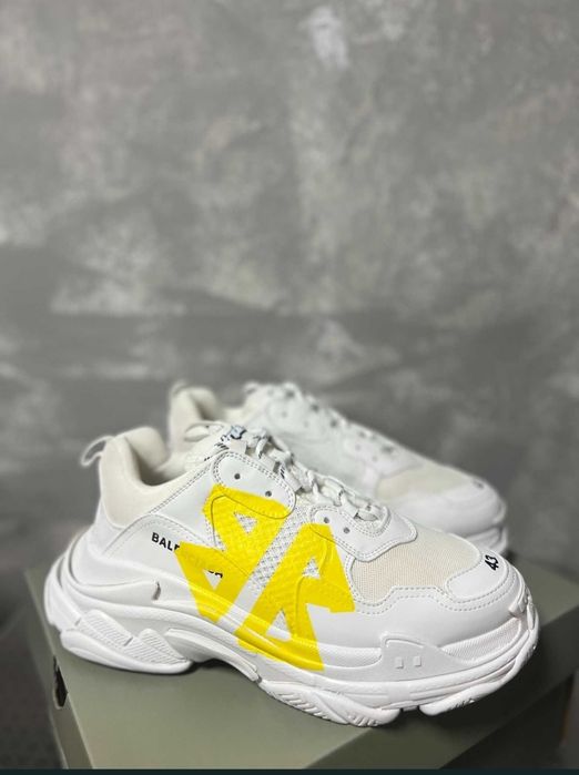 Balenciaga Triple S -Toate mărimile