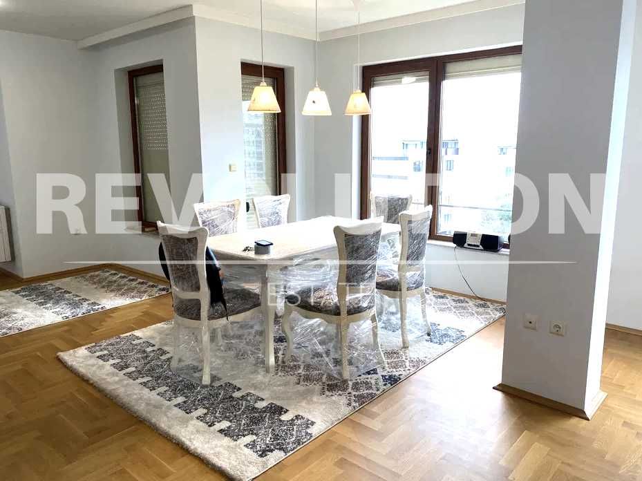 Луксозен МЕЗОНЕТ в м-т Евксиновград