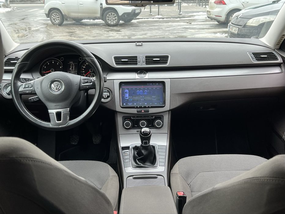 Volkswagen Passat, Berlină, Euro 5