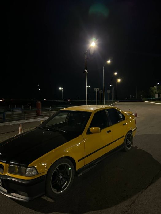 Продам диски BMW 68 стиль 17р оригинал