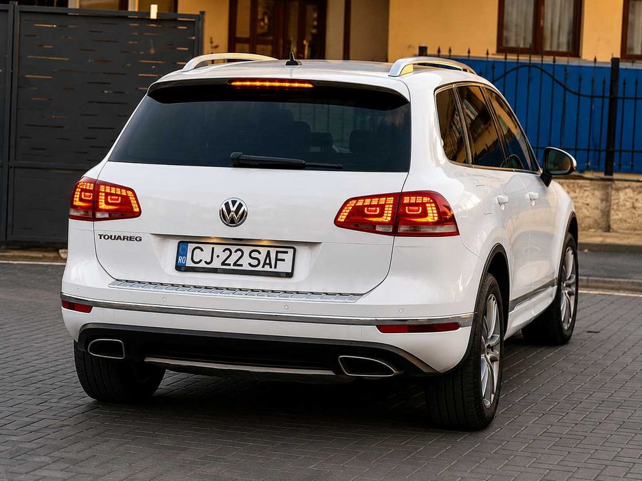 VOLKSWAGEN Touareg 2015 — imagine 5