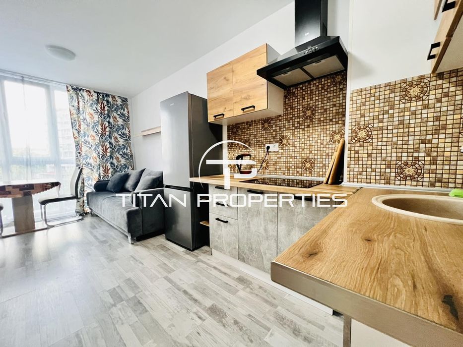 Дава се под наем Двустаен апартамент в Бургас, Зорница - 65 кв.м за 561 € - Снимка #1