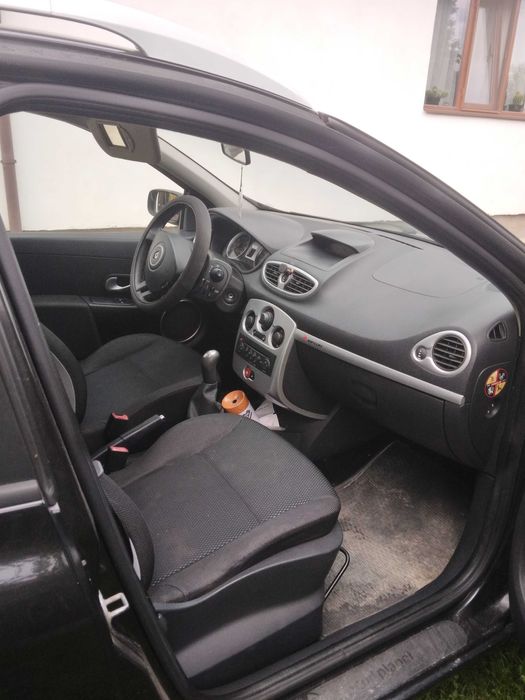 RENAULT Clio 2008 — imagine 3