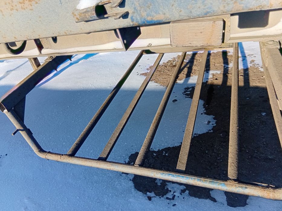 Продам полу прицеп в рабочем состояние