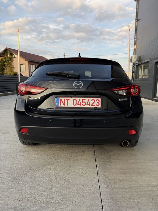 Mazda 3  1,5 Diesel Exceed 2017