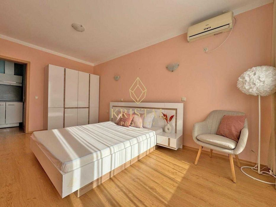 Продава се Двустаен апартамент в к.к. Слънчев бряг - 65 кв.м за 1354 €/кв.м - Снимка #7