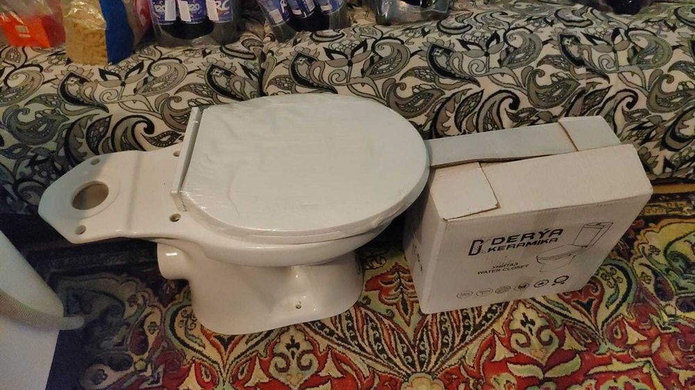 продается унитаз