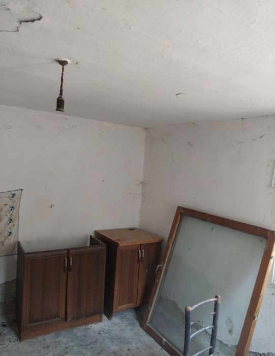 Продава къща в с.Громаде общ.Дупница