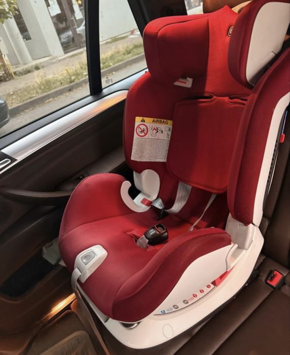 Scaun auto Chicco ISOFIX + Top Tether, 0–25 kg, rosu