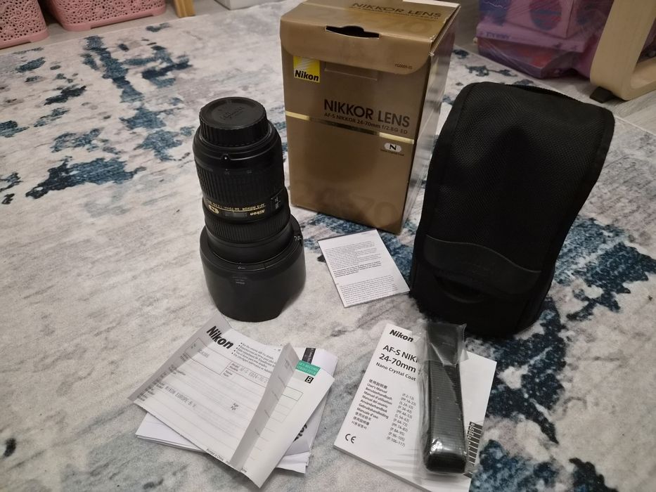 Obiectiv DSLR NIKKOR 24-70 mm f 2.8