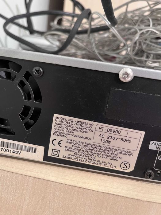 Samsung телевизор плазма 37”+ Samsung Home theater Sound System