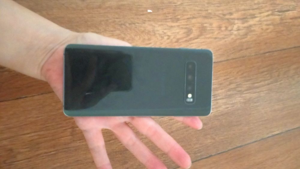 Samsung s10 телефоны