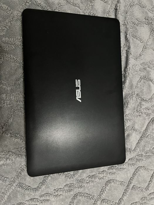 Ноутбук ASUS срочно