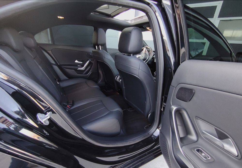 Mercedes A Class/Berlina/Automat/Faruri Led  /Incalzire/Camera/Trapa