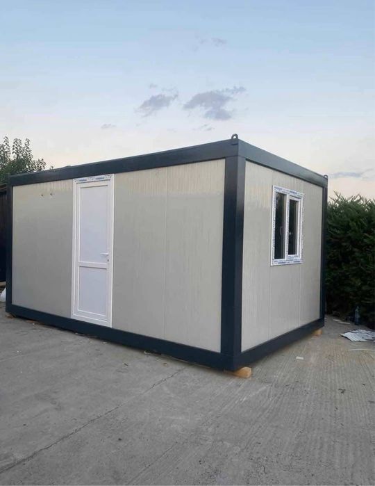 Vand containere