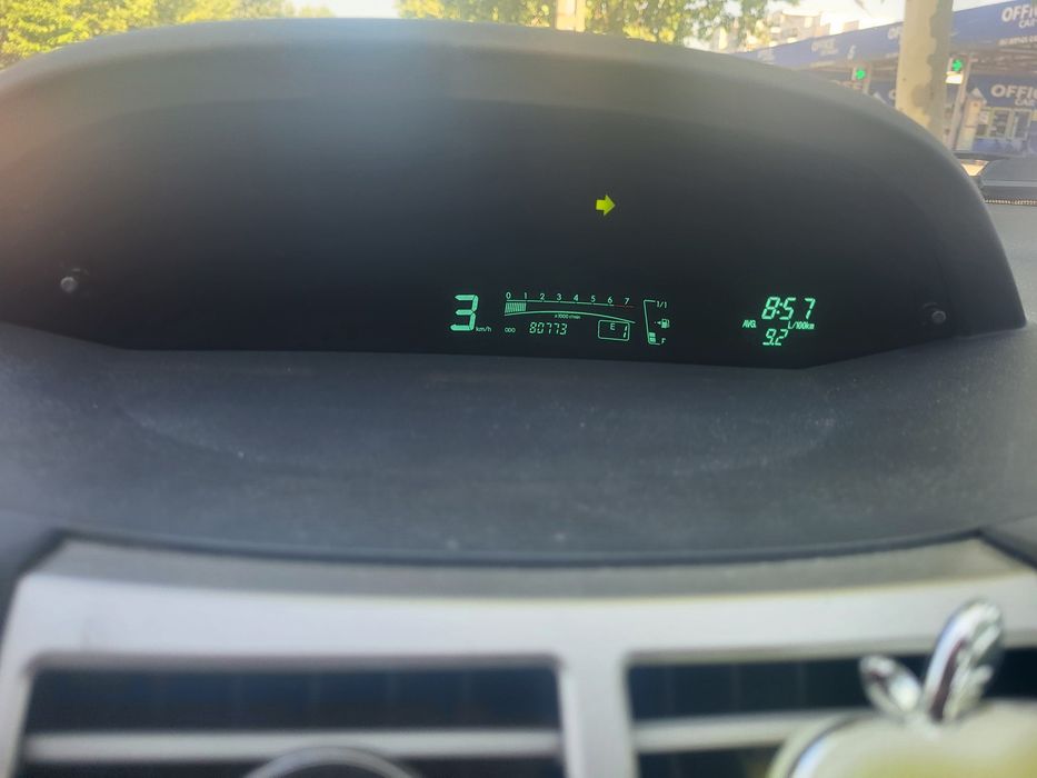 Toyota yaris 2008