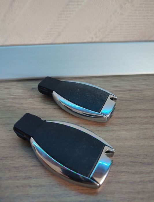 Cheie Mercedes originala CLK CLS CLA ML SLK GLC GLE GLK E400 C300 500